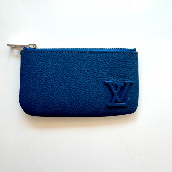 Louis Vuitton Key Pouch PM (BNIB) - Picture 5 of 12